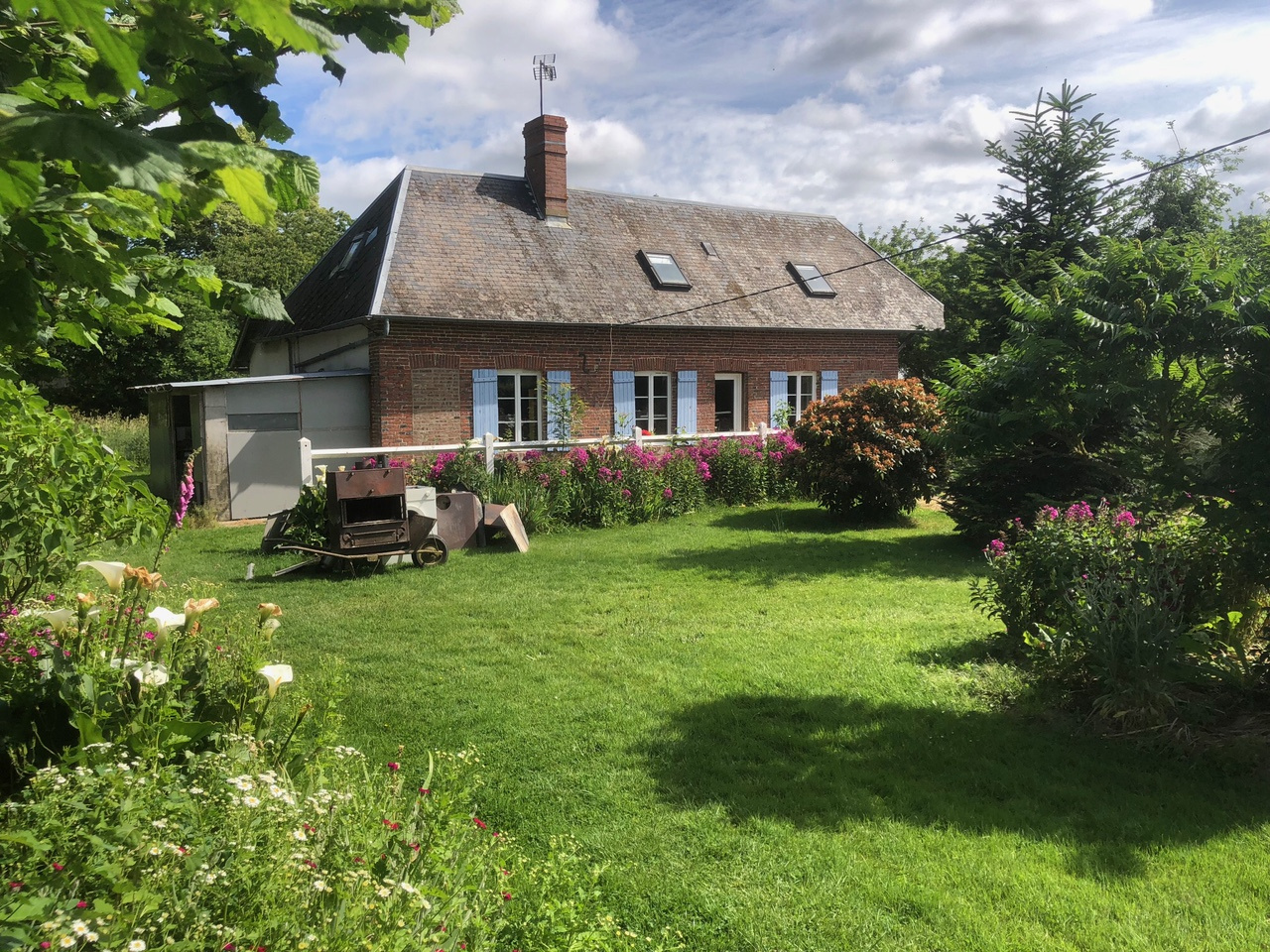 Maison de 104 m2, au grand calme et de plain-pied - 6 pièces avec 5 chambres