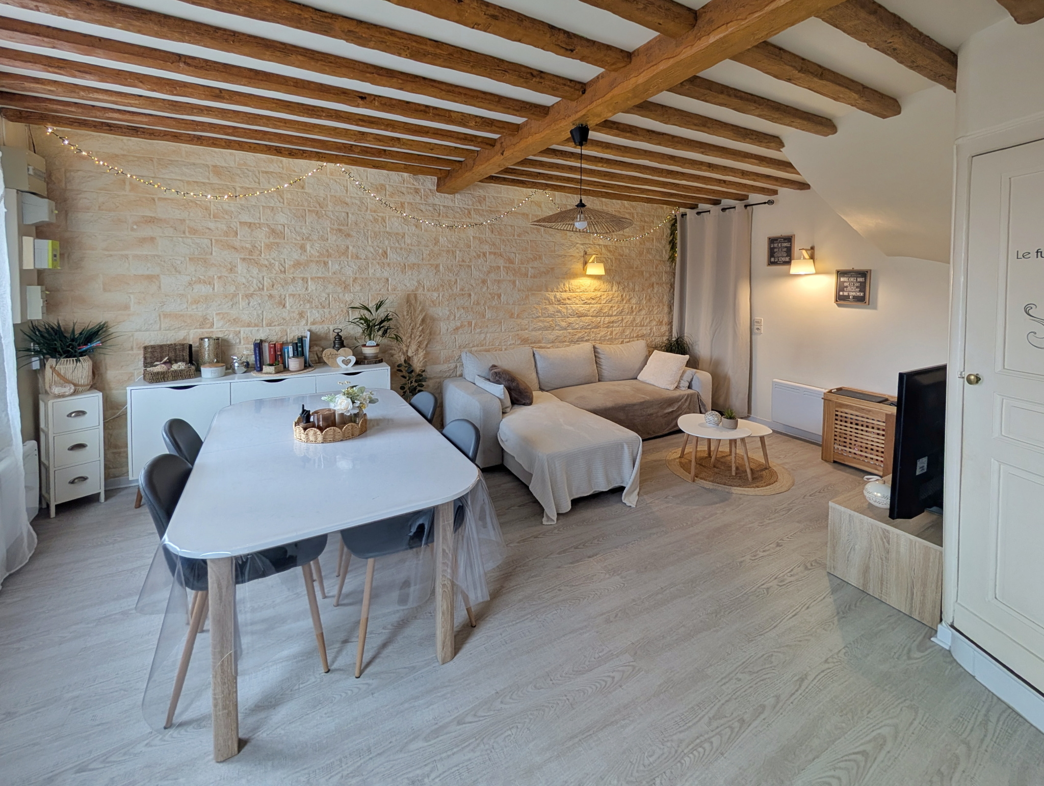 MAISON DE VILLAGE